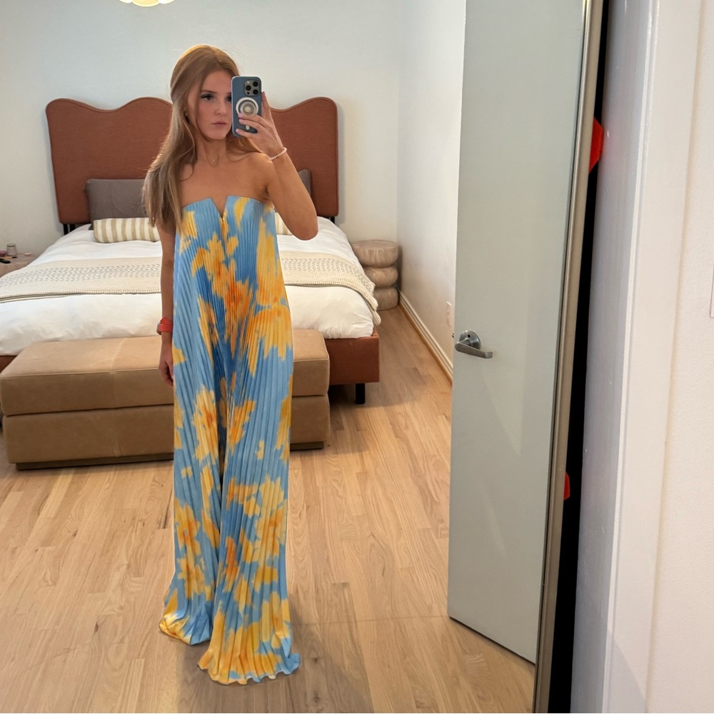L'IDEE BLACK TIE GOWN in Jardin Blue - Picture 5 of 5